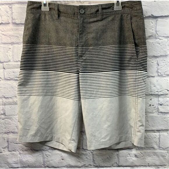 Goodfellow‎ & Co Swim Trunks Mens 32 Striped Grey 10" Inseam No Liner - Picture 1 of 6